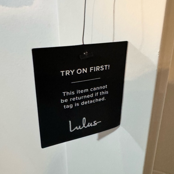 LULU’S Tank crop new with tags - Picture 3 of 4